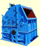 新型反擊式破碎機